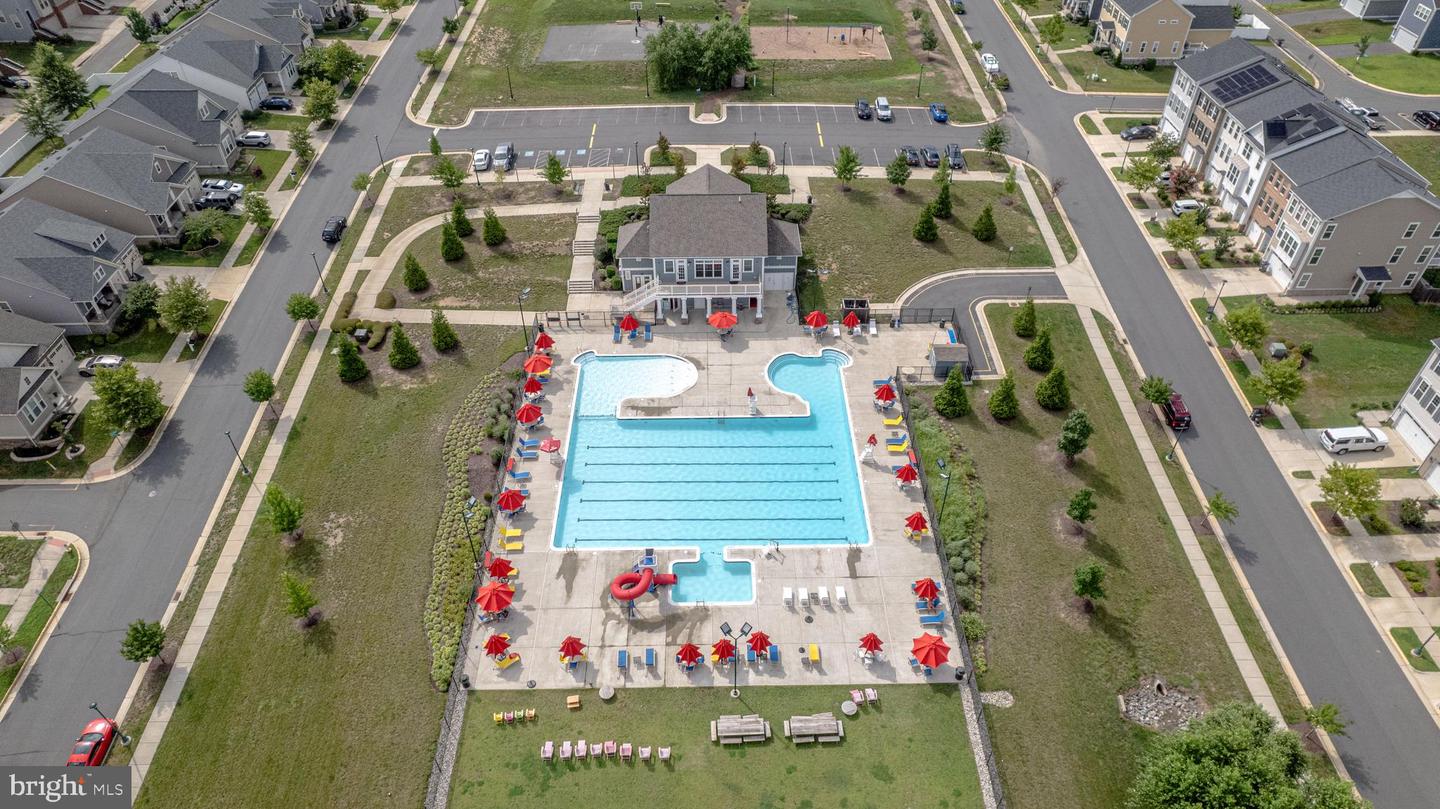 990 FORSYTHIA LN, STAFFORD, Virginia 22554, 4 Bedrooms Bedrooms, ,3 BathroomsBathrooms,Residential,For sale,990 FORSYTHIA LN,VAST2040832 MLS # VAST2040832