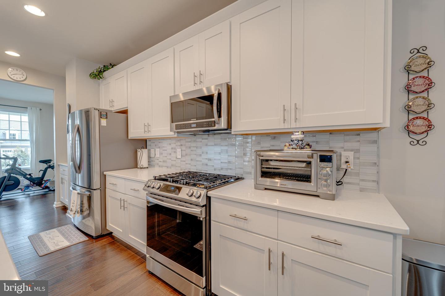 990 FORSYTHIA LN, STAFFORD, Virginia 22554, 4 Bedrooms Bedrooms, ,3 BathroomsBathrooms,Residential,For sale,990 FORSYTHIA LN,VAST2040832 MLS # VAST2040832