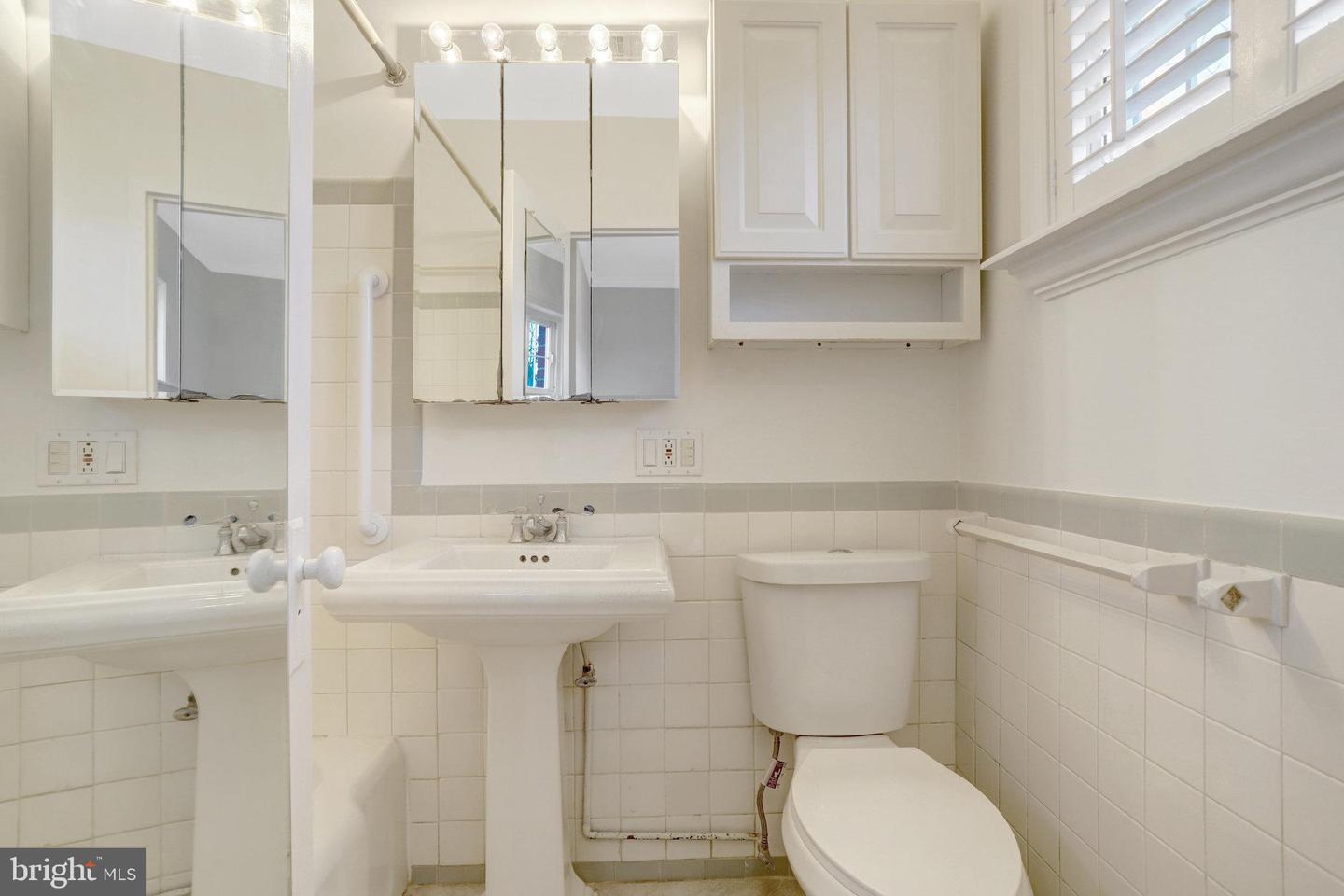 1603 MOUNT EAGLE PL, ALEXANDRIA, Virginia 22302, 2 Bedrooms Bedrooms, ,1 BathroomBathrooms,Residential,For sale,1603 MOUNT EAGLE PL,VAAX2048810 MLS # VAAX2048810 1603 MOUNT EAGLE PL, ALEXANDRIA, Virginia 22302, 2 Bedrooms Bedrooms, ,1 BathroomBathrooms,Residential,For sale,1603 MOUNT EAGLE PL,VAAX2048810 MLS # VAAX2048810