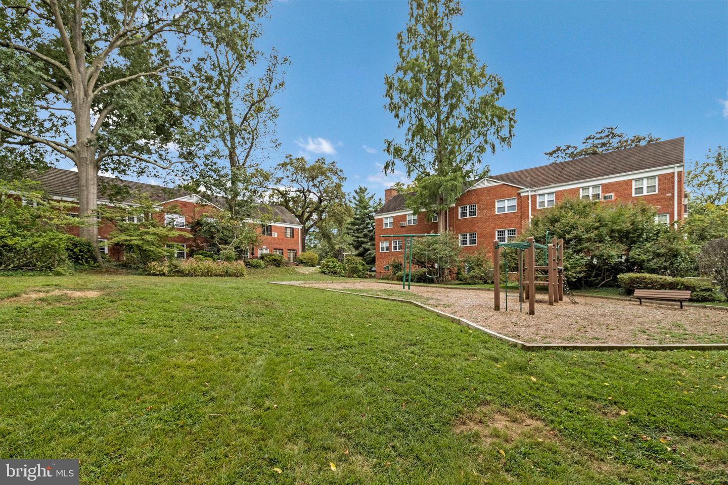 1603 MOUNT EAGLE PL, ALEXANDRIA, Virginia 22302, 2 Bedrooms Bedrooms, ,1 BathroomBathrooms,Residential,For sale,1603 MOUNT EAGLE PL,VAAX2048810 MLS # VAAX2048810 1603 MOUNT EAGLE PL, ALEXANDRIA, Virginia 22302, 2 Bedrooms Bedrooms, ,1 BathroomBathrooms,Residential,For sale,1603 MOUNT EAGLE PL,VAAX2048810 MLS # VAAX2048810