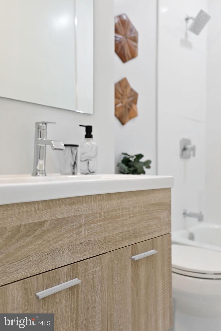 1023 FLORIDA AVE NE, WASHINGTON, District Of Columbia 20002, 5 Bedrooms Bedrooms, ,3 BathroomsBathrooms,Residential,For sale,1023 FLORIDA AVE NE,DCDC2220562 MLS # DCDC2220562 1023 FLORIDA AVE NE, WASHINGTON, District Of Columbia 20002, 5 Bedrooms Bedrooms, ,3 BathroomsBathrooms,Residential,For sale,1023 FLORIDA AVE NE,DCDC2220562 MLS # DCDC2220562