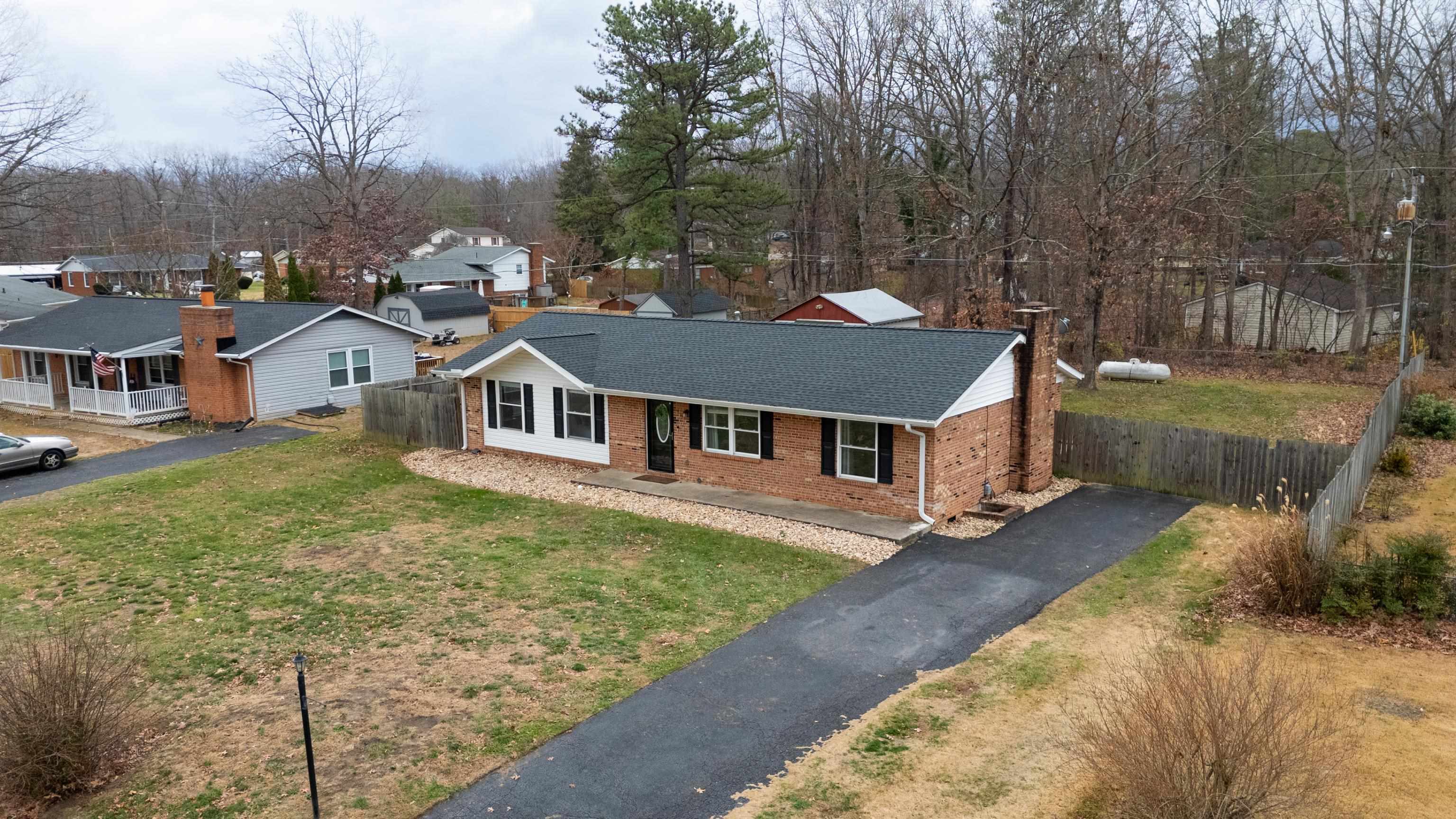 77 GREENWAY RD, STUARTS DRAFT, Virginia 24477, 3 Bedrooms Bedrooms, ,1 BathroomBathrooms,Residential,77 GREENWAY RD,671542 MLS # 671542