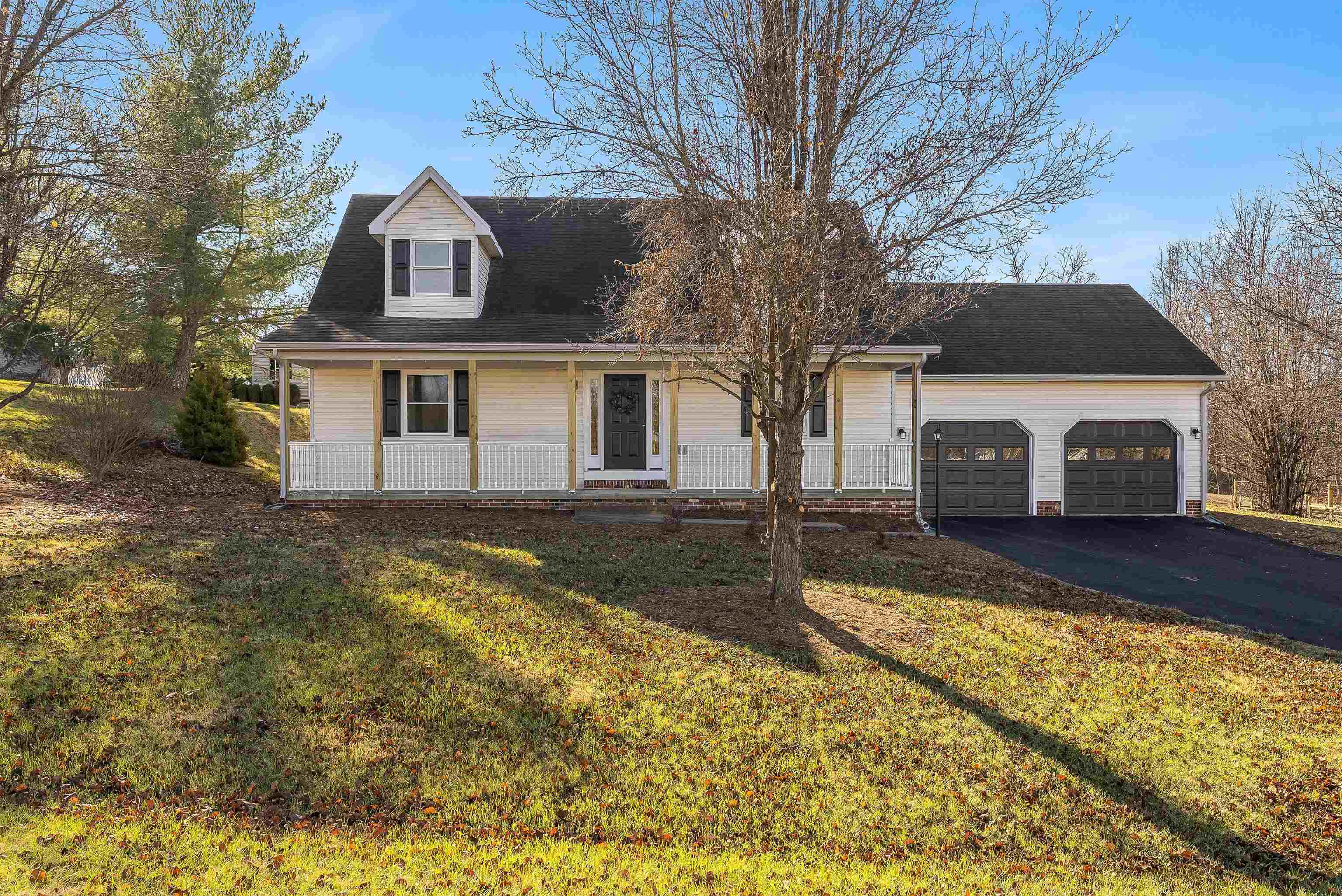 213 WESTMINISTER DR, FISHERSVILLE, Virginia 22939, 3 Bedrooms Bedrooms, ,2 BathroomsBathrooms,Residential,213 WESTMINISTER DR,671543 MLS # 671543