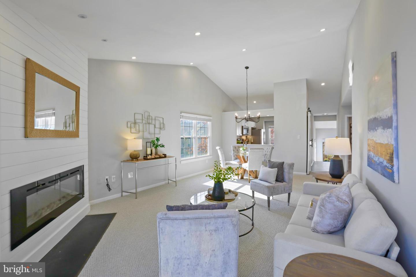 2867 YARLING CT, FALLS CHURCH, Virginia 22042, 2 Bedrooms Bedrooms, ,1 BathroomBathrooms,Residential,For sale,2867 YARLING CT,VAFX2275026 MLS # VAFX2275026 2867 YARLING CT, FALLS CHURCH, Virginia 22042, 2 Bedrooms Bedrooms, ,1 BathroomBathrooms,Residential,For sale,2867 YARLING CT,VAFX2275026 MLS # VAFX2275026