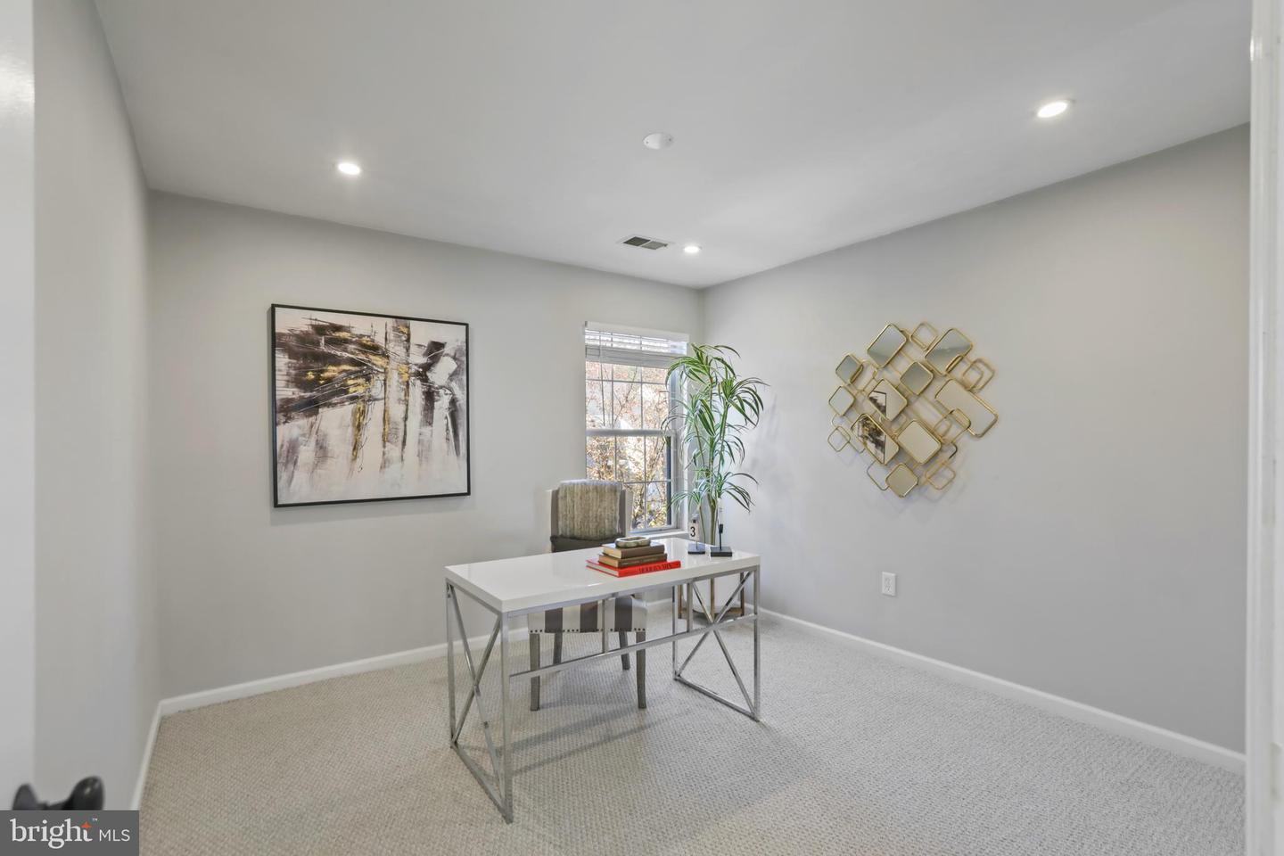 2867 YARLING CT, FALLS CHURCH, Virginia 22042, 2 Bedrooms Bedrooms, ,1 BathroomBathrooms,Residential,For sale,2867 YARLING CT,VAFX2275026 MLS # VAFX2275026 2867 YARLING CT, FALLS CHURCH, Virginia 22042, 2 Bedrooms Bedrooms, ,1 BathroomBathrooms,Residential,For sale,2867 YARLING CT,VAFX2275026 MLS # VAFX2275026