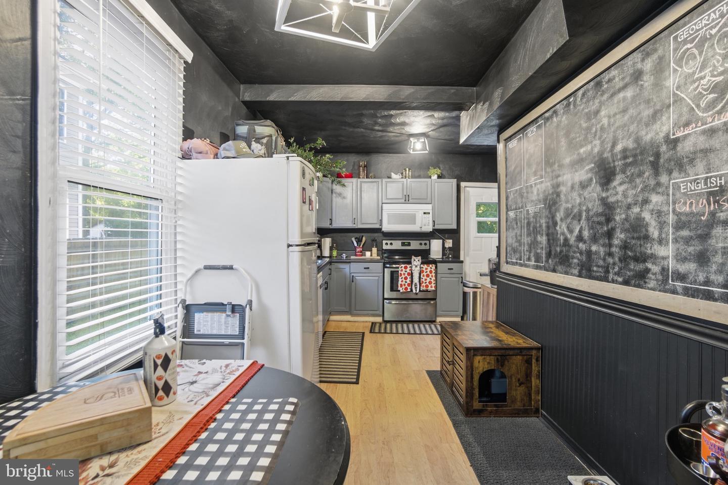 5911 DUNKIRK ST, PORTSMOUTH, Virginia 23703, 3 Bedrooms Bedrooms, 5 Rooms Rooms,2 BathroomsBathrooms,Residential,For sale,5911 DUNKIRK ST,VAPM2000026 MLS # VAPM2000026 5911 DUNKIRK ST, PORTSMOUTH, Virginia 23703, 3 Bedrooms Bedrooms, 5 Rooms Rooms,2 BathroomsBathrooms,Residential,For sale,5911 DUNKIRK ST,VAPM2000026 MLS # VAPM2000026