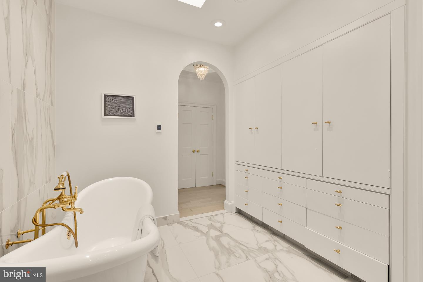 3249 P ST NW, WASHINGTON, District Of Columbia 20007, 4 Bedrooms Bedrooms, ,4 BathroomsBathrooms,Residential,For sale,3249 P ST NW,DCDC2229318 MLS # DCDC2229318 3249 P ST NW, WASHINGTON, District Of Columbia 20007, 4 Bedrooms Bedrooms, ,4 BathroomsBathrooms,Residential,For sale,3249 P ST NW,DCDC2229318 MLS # DCDC2229318