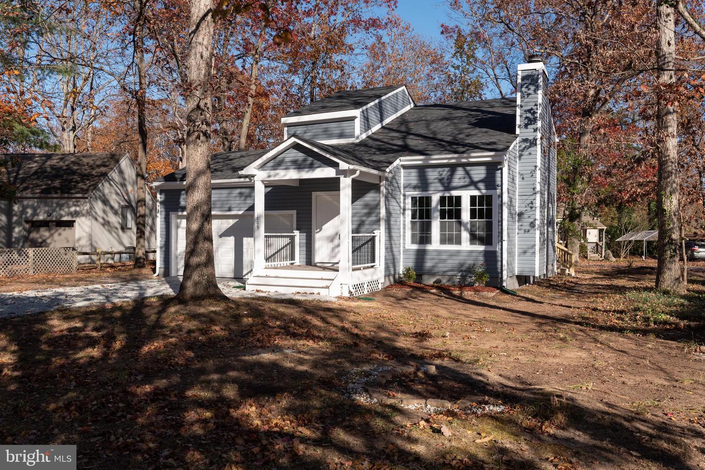 1709 HEADWATERS RD, MIDLOTHIAN, Virginia 23113, 3 Bedrooms Bedrooms, ,1 BathroomBathrooms,Residential,For sale,1709 HEADWATERS RD,VACF2001308 MLS # VACF2001308