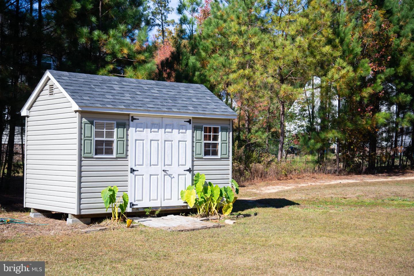 15212 FAIREN LN, SOUTH CHESTERFIELD, Virginia 23834, 5 Bedrooms Bedrooms, 8 Rooms Rooms,3 BathroomsBathrooms,Residential,For sale,15212 FAIREN LN,VACF2001316 MLS # VACF2001316 15212 FAIREN LN, SOUTH CHESTERFIELD, Virginia 23834, 5 Bedrooms Bedrooms, 8 Rooms Rooms,3 BathroomsBathrooms,Residential,For sale,15212 FAIREN LN,VACF2001316 MLS # VACF2001316