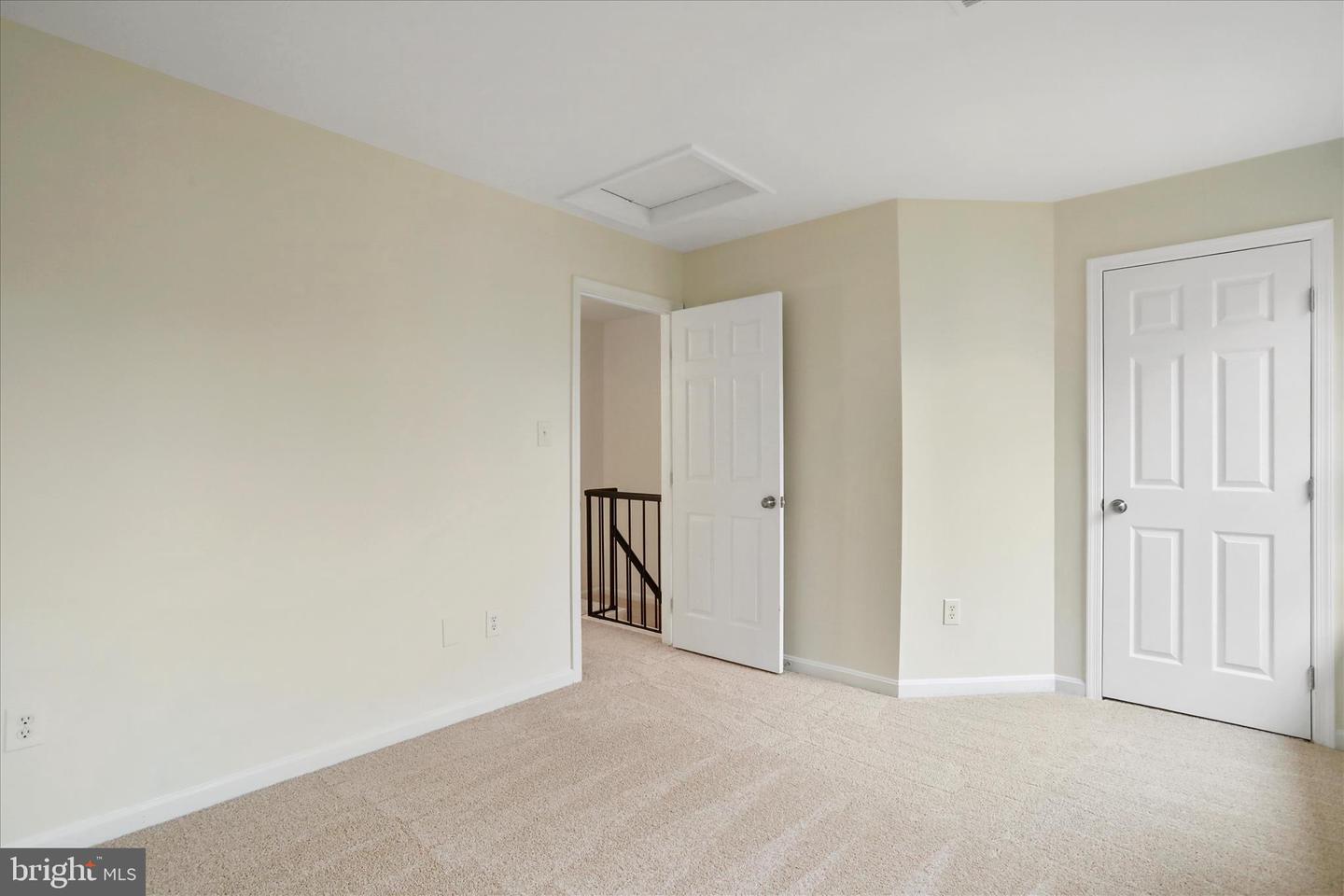 5716 OSPREY CT, CLIFTON, Virginia 20124, 2 Bedrooms Bedrooms, ,2 BathroomsBathrooms,Residential,For sale,5716 OSPREY CT,VAFX2278972 MLS # VAFX2278972 5716 OSPREY CT, CLIFTON, Virginia 20124, 2 Bedrooms Bedrooms, ,2 BathroomsBathrooms,Residential,For sale,5716 OSPREY CT,VAFX2278972 MLS # VAFX2278972