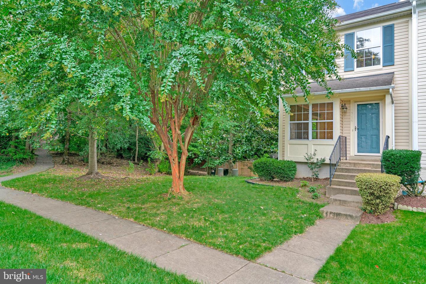 5716 OSPREY CT, CLIFTON, Virginia 20124, 2 Bedrooms Bedrooms, ,2 BathroomsBathrooms,Residential,For sale,5716 OSPREY CT,VAFX2278972 MLS # VAFX2278972 5716 OSPREY CT, CLIFTON, Virginia 20124, 2 Bedrooms Bedrooms, ,2 BathroomsBathrooms,Residential,For sale,5716 OSPREY CT,VAFX2278972 MLS # VAFX2278972