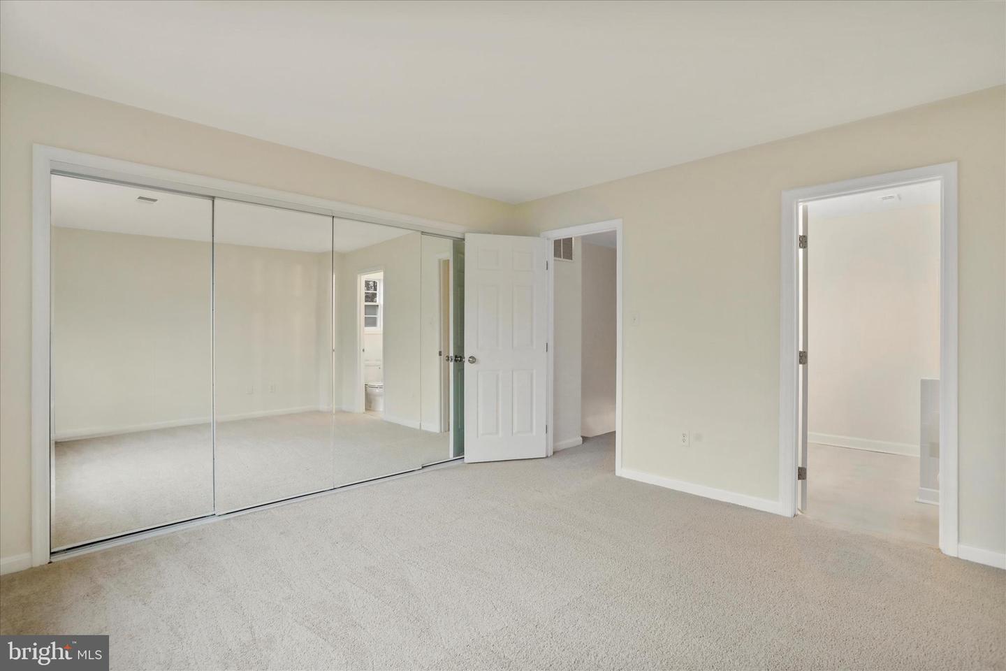 5716 OSPREY CT, CLIFTON, Virginia 20124, 2 Bedrooms Bedrooms, ,2 BathroomsBathrooms,Residential,For sale,5716 OSPREY CT,VAFX2278972 MLS # VAFX2278972 5716 OSPREY CT, CLIFTON, Virginia 20124, 2 Bedrooms Bedrooms, ,2 BathroomsBathrooms,Residential,For sale,5716 OSPREY CT,VAFX2278972 MLS # VAFX2278972