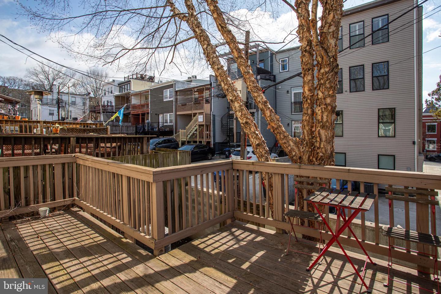 15 TODD PL NE, WASHINGTON, District Of Columbia 20002, 4 Bedrooms Bedrooms, ,2 BathroomsBathrooms,Residential,For sale,15 TODD PL NE,DCDC2231724 MLS # DCDC2231724