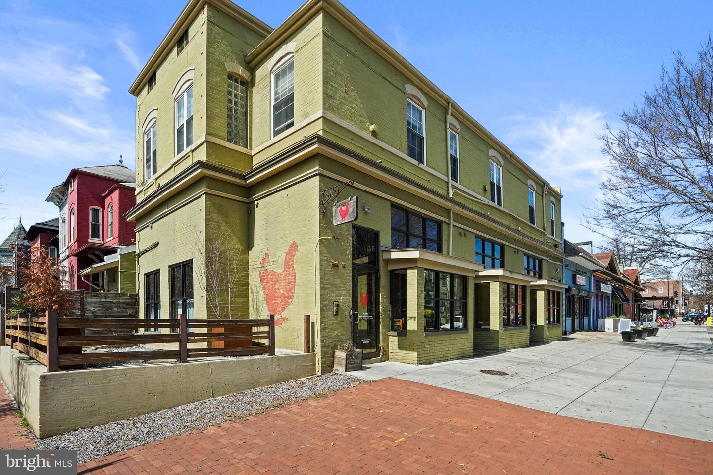 15 TODD PL NE, WASHINGTON, District Of Columbia 20002, 4 Bedrooms Bedrooms, ,2 BathroomsBathrooms,Residential,For sale,15 TODD PL NE,DCDC2231724 MLS # DCDC2231724