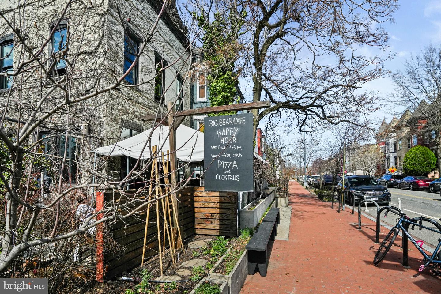 15 TODD PL NE, WASHINGTON, District Of Columbia 20002, 4 Bedrooms Bedrooms, ,2 BathroomsBathrooms,Residential,For sale,15 TODD PL NE,DCDC2231724 MLS # DCDC2231724