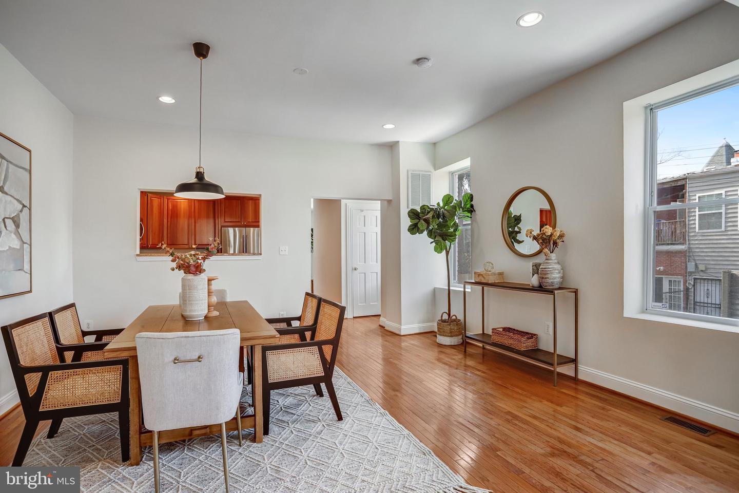 15 TODD PL NE, WASHINGTON, District Of Columbia 20002, 4 Bedrooms Bedrooms, ,2 BathroomsBathrooms,Residential,For sale,15 TODD PL NE,DCDC2231724 MLS # DCDC2231724