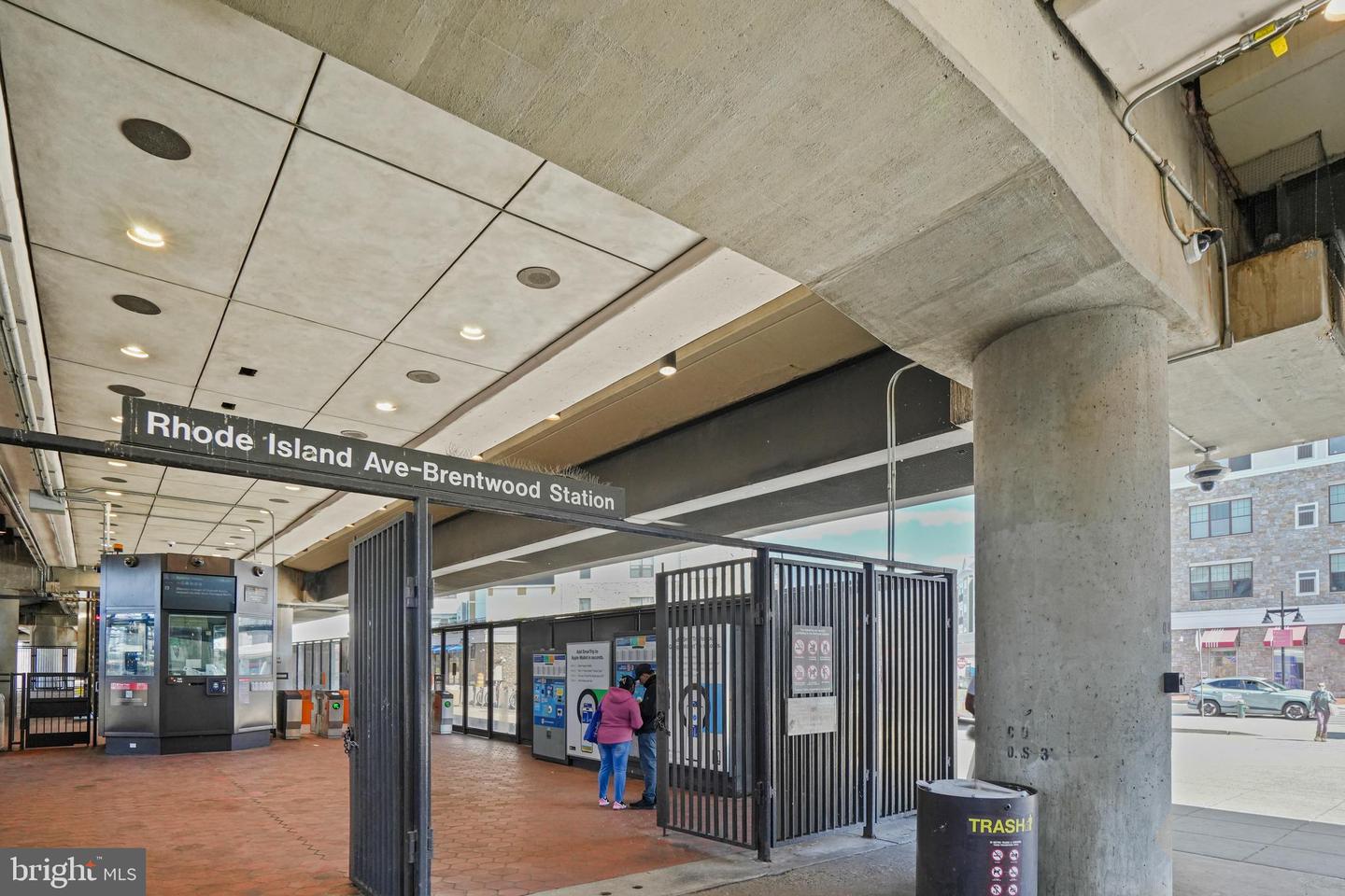 15 TODD PL NE, WASHINGTON, District Of Columbia 20002, 4 Bedrooms Bedrooms, ,2 BathroomsBathrooms,Residential,For sale,15 TODD PL NE,DCDC2231724 MLS # DCDC2231724