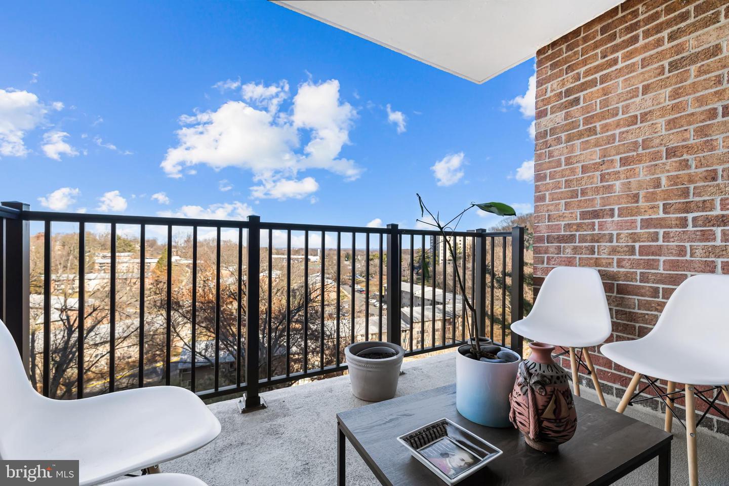 2300 PIMMIT DR #807, FALLS CHURCH, Virginia 22043, 1 Bedroom Bedrooms, ,1 BathroomBathrooms,Residential,For sale,2300 PIMMIT DR #807,VAFX2280398 MLS # VAFX2280398