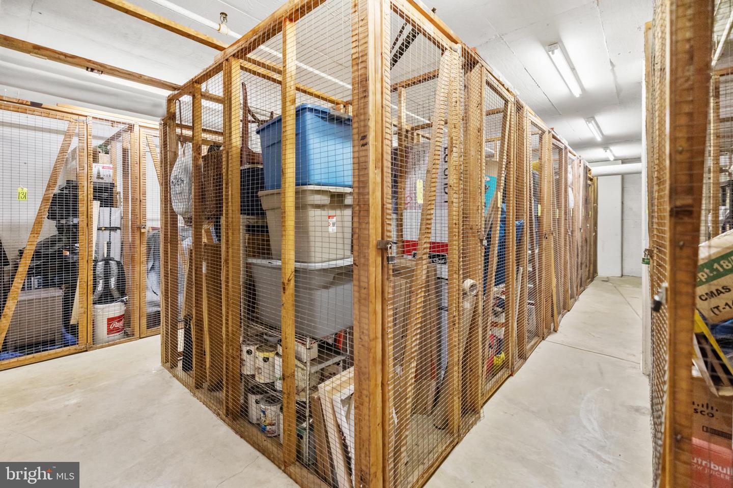 2300 PIMMIT DR #807, FALLS CHURCH, Virginia 22043, 1 Bedroom Bedrooms, ,1 BathroomBathrooms,Residential,For sale,2300 PIMMIT DR #807,VAFX2280398 MLS # VAFX2280398