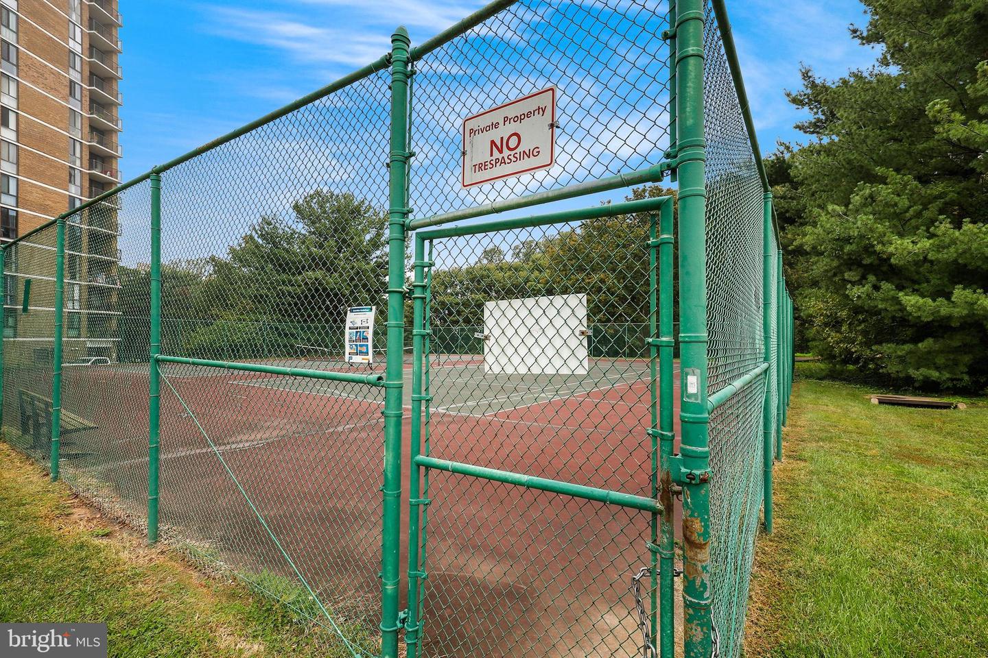 2300 PIMMIT DR #807, FALLS CHURCH, Virginia 22043, 1 Bedroom Bedrooms, ,1 BathroomBathrooms,Residential,For sale,2300 PIMMIT DR #807,VAFX2280398 MLS # VAFX2280398