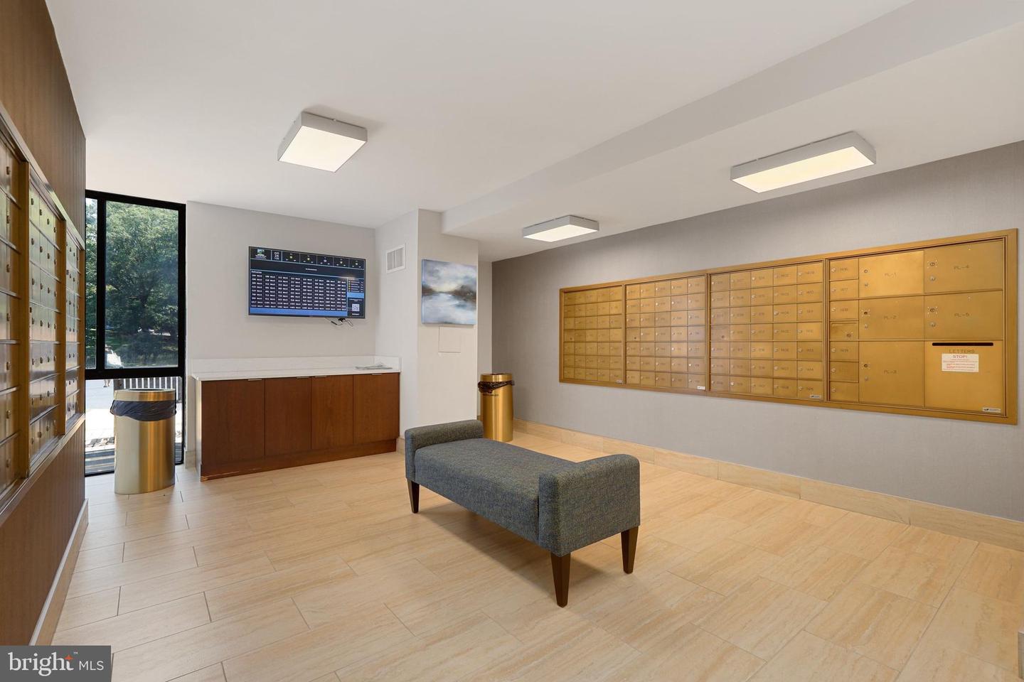 2300 PIMMIT DR #807, FALLS CHURCH, Virginia 22043, 1 Bedroom Bedrooms, ,1 BathroomBathrooms,Residential,For sale,2300 PIMMIT DR #807,VAFX2280398 MLS # VAFX2280398