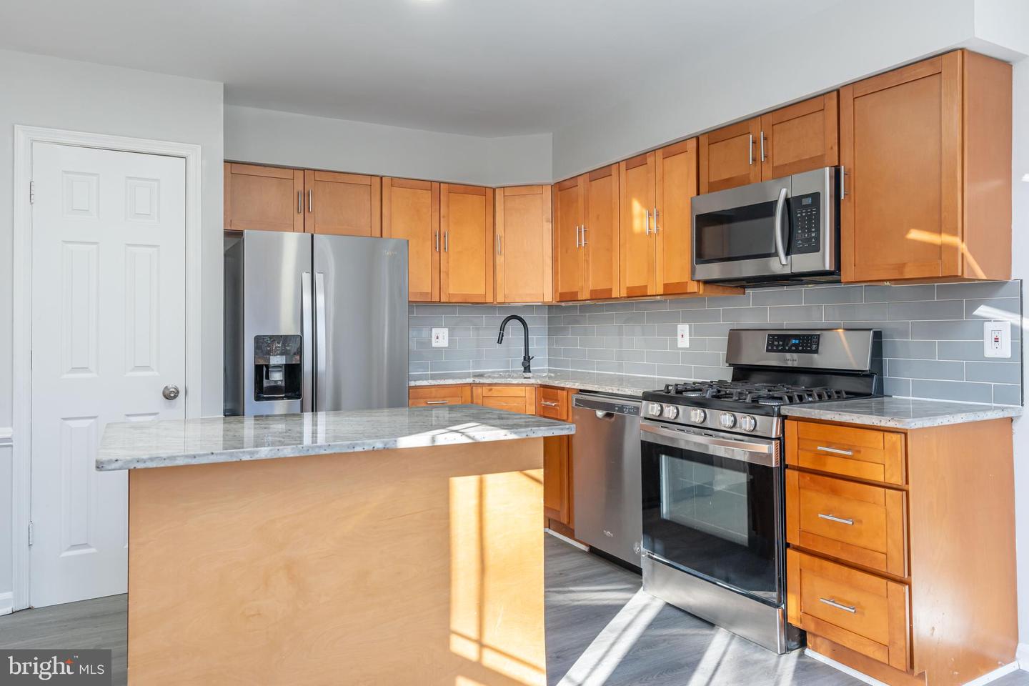 12865 MISTY LN, WOODBRIDGE, Virginia 22192, 3 Bedrooms Bedrooms, ,3 BathroomsBathrooms,Residential,For sale,12865 MISTY LN,VAPW2108300 MLS # VAPW2108300