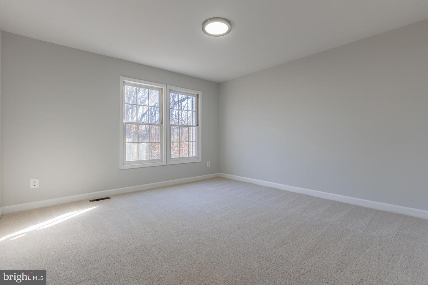 12865 MISTY LN, WOODBRIDGE, Virginia 22192, 3 Bedrooms Bedrooms, ,3 BathroomsBathrooms,Residential,For sale,12865 MISTY LN,VAPW2108300 MLS # VAPW2108300