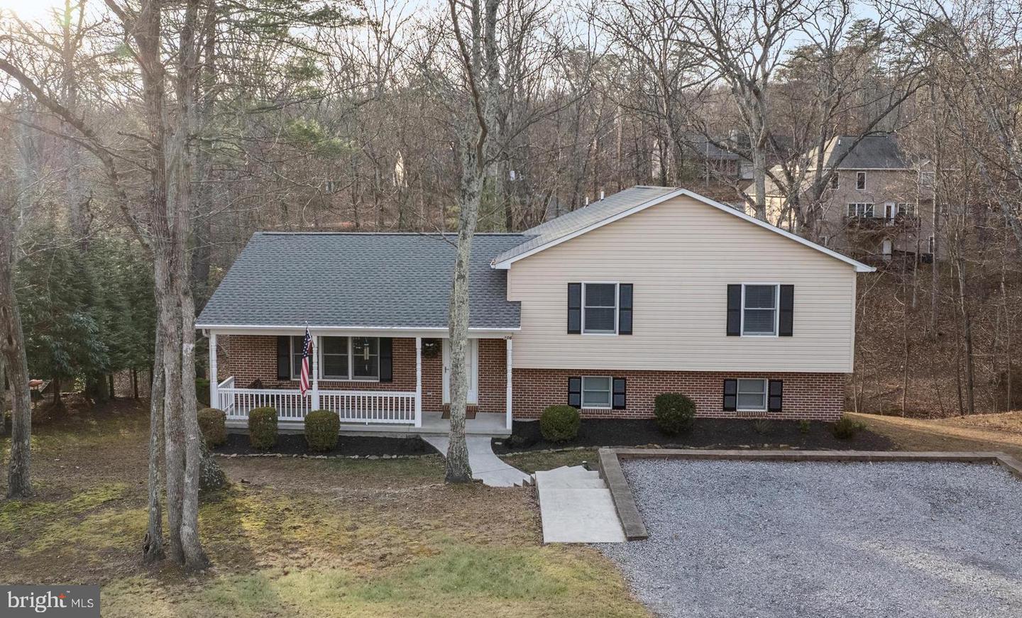 106 REDBUD CIR, CROSS JUNCTION, Virginia 22625, 3 Bedrooms Bedrooms, ,3 BathroomsBathrooms,Residential,For sale,106 REDBUD CIR,VAFV2038214 MLS # VAFV2038214 106 REDBUD CIR, CROSS JUNCTION, Virginia 22625, 3 Bedrooms Bedrooms, ,3 BathroomsBathrooms,Residential,For sale,106 REDBUD CIR,VAFV2038214 MLS # VAFV2038214