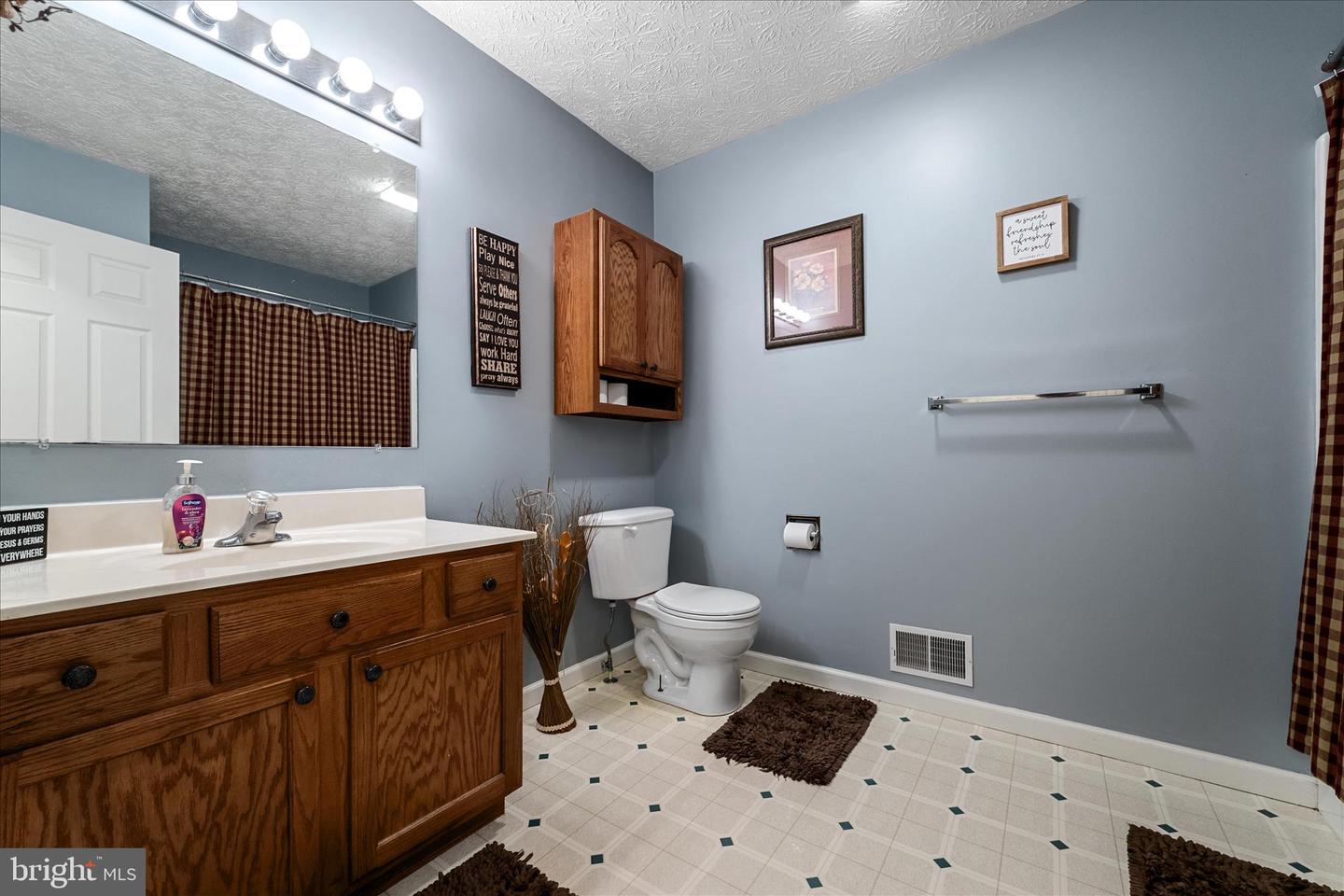 106 REDBUD CIR, CROSS JUNCTION, Virginia 22625, 3 Bedrooms Bedrooms, ,3 BathroomsBathrooms,Residential,For sale,106 REDBUD CIR,VAFV2038214 MLS # VAFV2038214 106 REDBUD CIR, CROSS JUNCTION, Virginia 22625, 3 Bedrooms Bedrooms, ,3 BathroomsBathrooms,Residential,For sale,106 REDBUD CIR,VAFV2038214 MLS # VAFV2038214