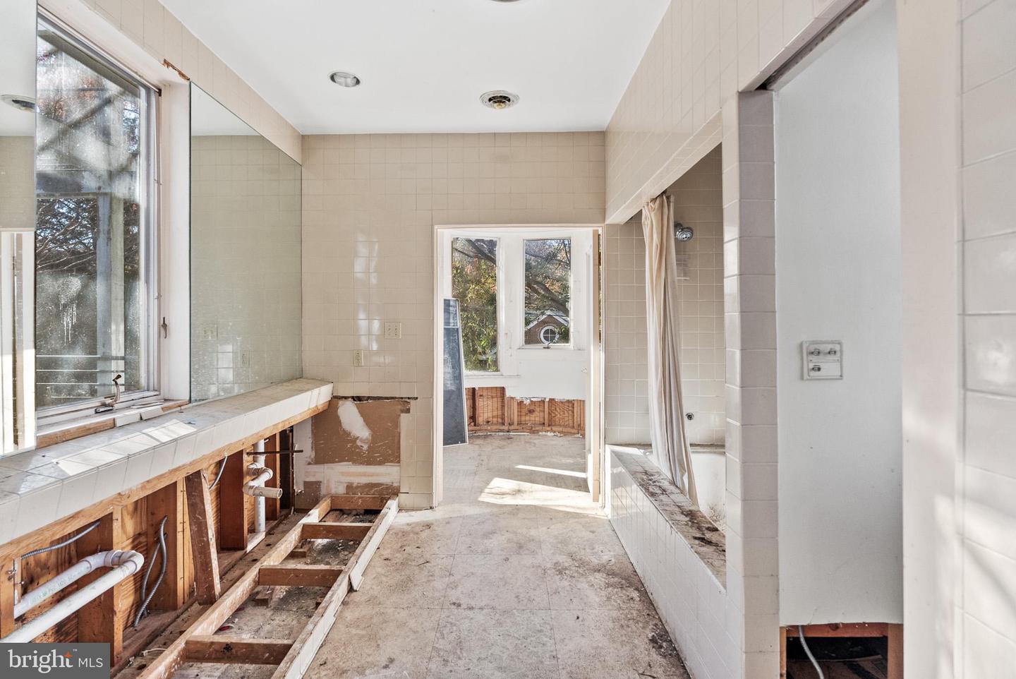 2700 36TH ST NW, WASHINGTON, District Of Columbia 20007, 6 Bedrooms Bedrooms, ,4 BathroomsBathrooms,Residential,For sale,2700 36TH ST NW,DCDC2233064 MLS # DCDC2233064 2700 36TH ST NW, WASHINGTON, District Of Columbia 20007, 6 Bedrooms Bedrooms, ,4 BathroomsBathrooms,Residential,For sale,2700 36TH ST NW,DCDC2233064 MLS # DCDC2233064