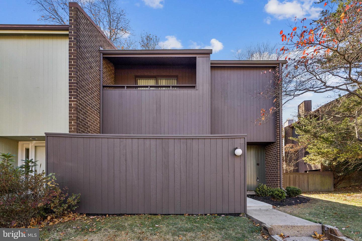 2015 WETHERSFIELD CT, RESTON, Virginia 20191, 3 Bedrooms Bedrooms, ,2 BathroomsBathrooms,Residential,For sale,2015 WETHERSFIELD CT,VAFX2280556 MLS # VAFX2280556