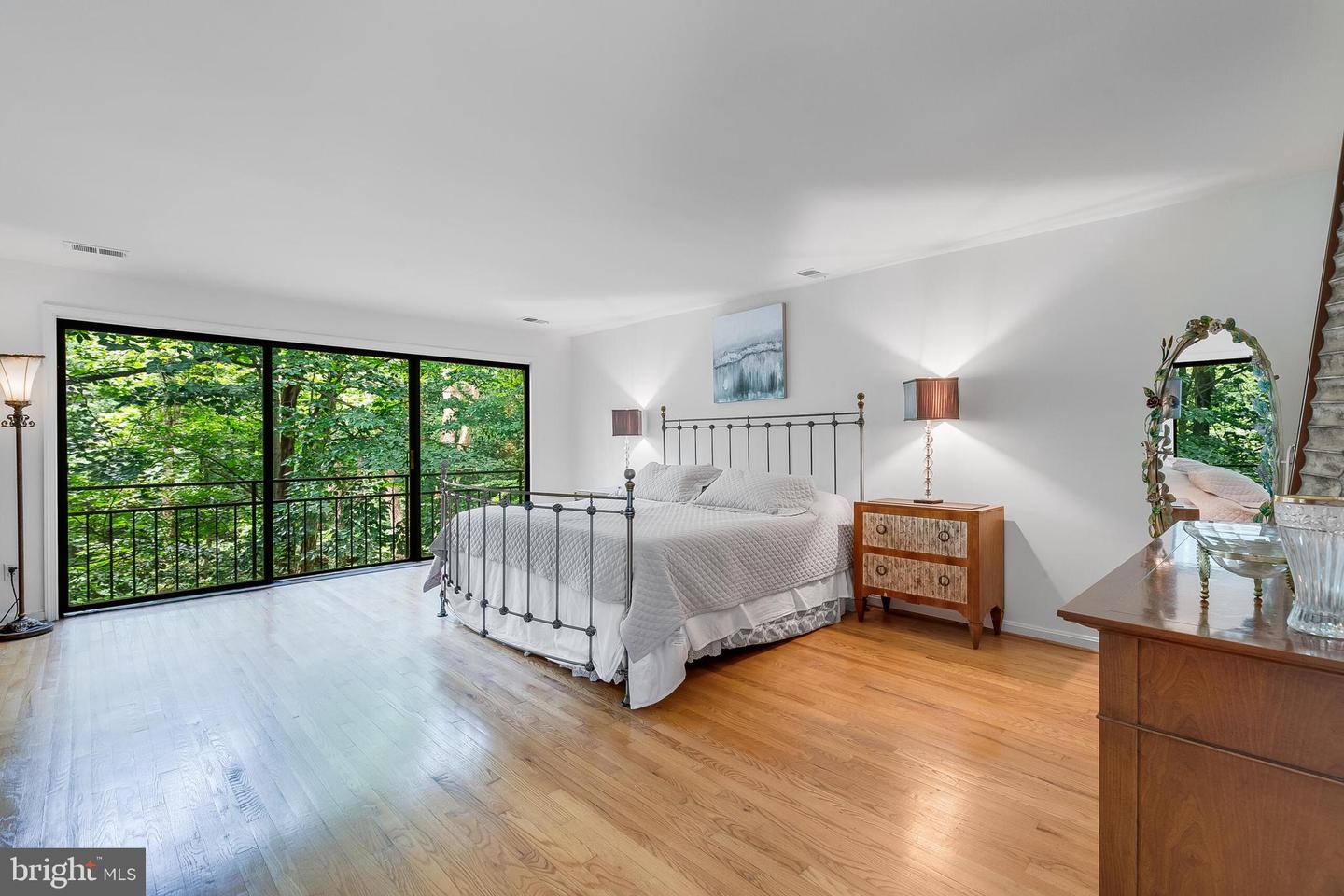 4054 41ST ST, MCLEAN, Virginia 22101, 6 Bedrooms Bedrooms, ,3 BathroomsBathrooms,Residential,For sale,4054 41ST ST,VAFX2280728 MLS # VAFX2280728 4054 41ST ST, MCLEAN, Virginia 22101, 6 Bedrooms Bedrooms, ,3 BathroomsBathrooms,Residential,For sale,4054 41ST ST,VAFX2280728 MLS # VAFX2280728