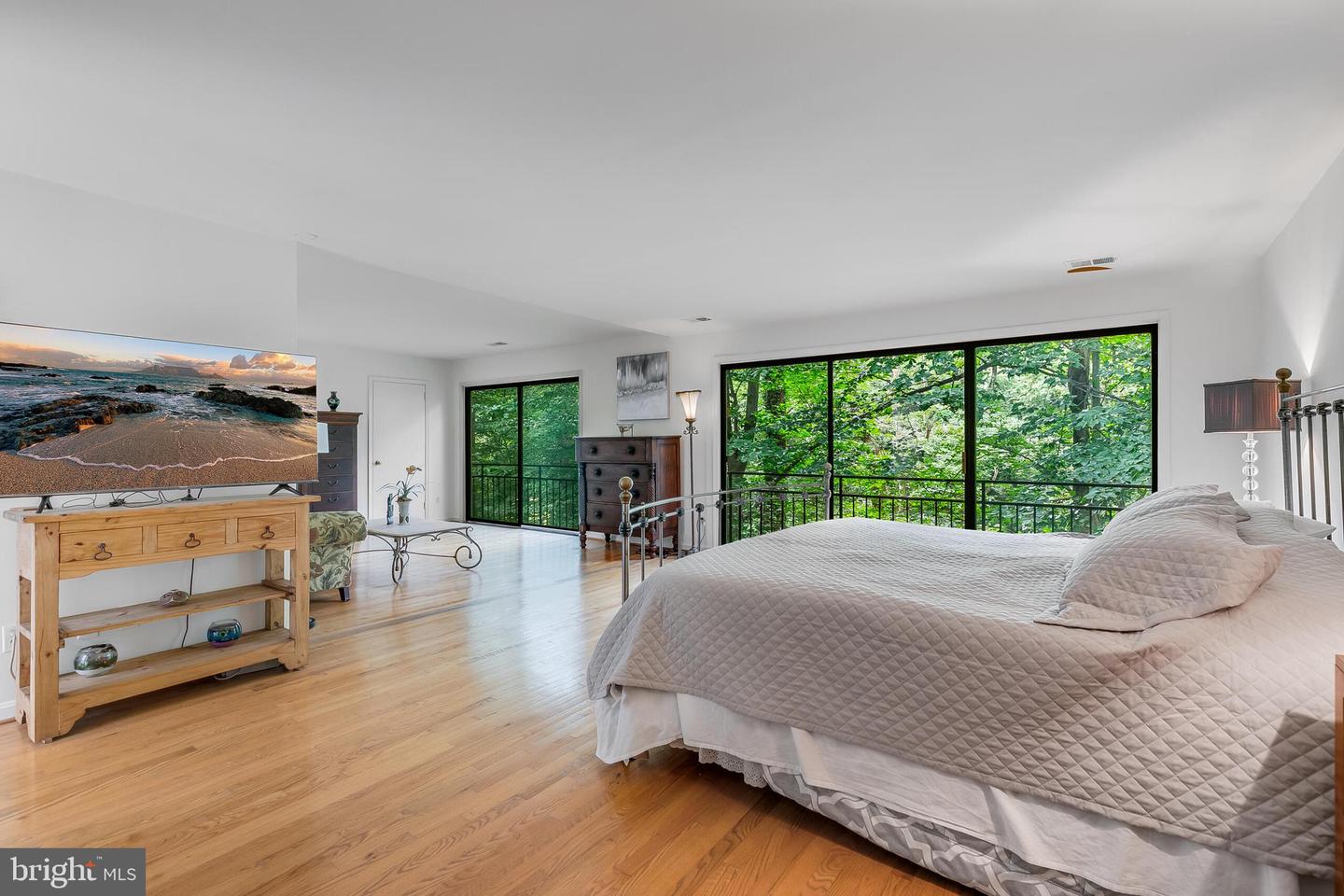 4054 41ST ST, MCLEAN, Virginia 22101, 6 Bedrooms Bedrooms, ,3 BathroomsBathrooms,Residential,For sale,4054 41ST ST,VAFX2280728 MLS # VAFX2280728 4054 41ST ST, MCLEAN, Virginia 22101, 6 Bedrooms Bedrooms, ,3 BathroomsBathrooms,Residential,For sale,4054 41ST ST,VAFX2280728 MLS # VAFX2280728