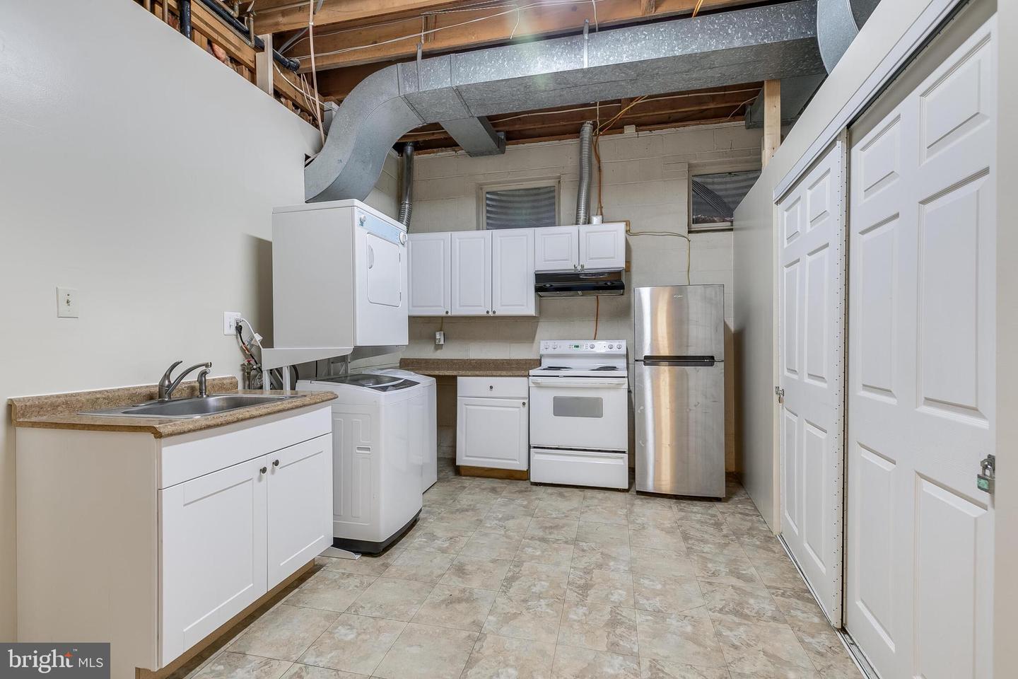 4054 41ST ST, MCLEAN, Virginia 22101, 6 Bedrooms Bedrooms, ,3 BathroomsBathrooms,Residential,For sale,4054 41ST ST,VAFX2280728 MLS # VAFX2280728 4054 41ST ST, MCLEAN, Virginia 22101, 6 Bedrooms Bedrooms, ,3 BathroomsBathrooms,Residential,For sale,4054 41ST ST,VAFX2280728 MLS # VAFX2280728