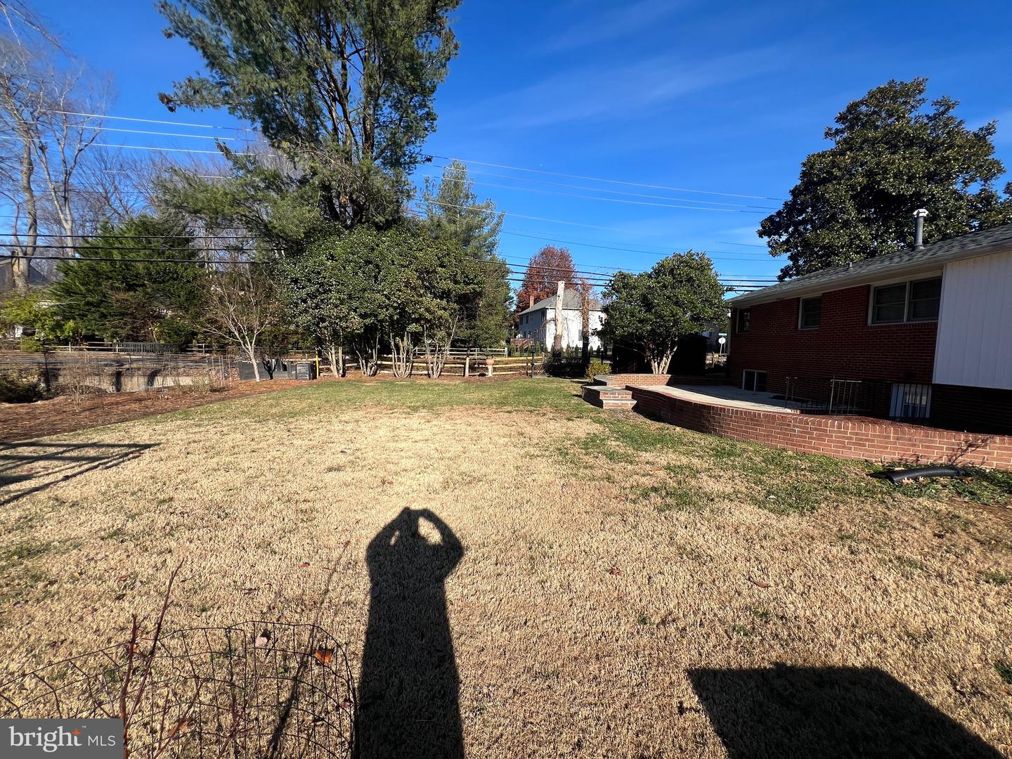 401 MOOREFIELD RD SW, VIENNA, Virginia 22180, 4 Bedrooms Bedrooms, ,3 BathroomsBathrooms,Residential,For sale,401 MOOREFIELD RD SW,VAFX2280812 MLS # VAFX2280812