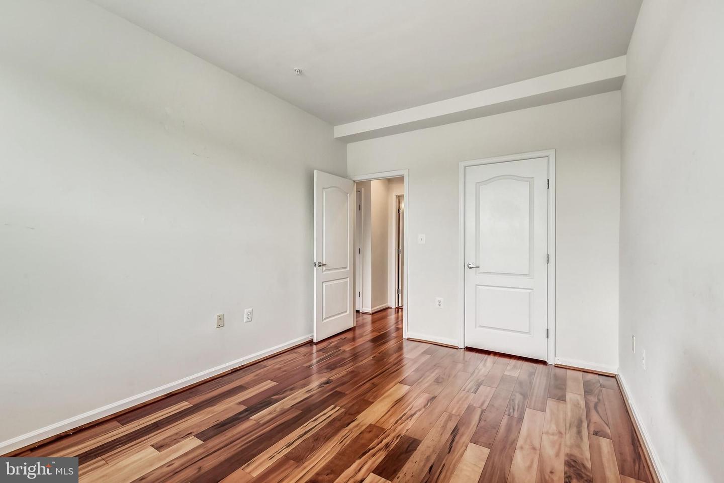 9000 LORTON STATION BLVD #205, LORTON, Virginia 22079, 2 Bedrooms Bedrooms, 7 Rooms Rooms,2 BathroomsBathrooms,Residential,For sale,9000 LORTON STATION BLVD #205,VAFX2280816 MLS # VAFX2280816