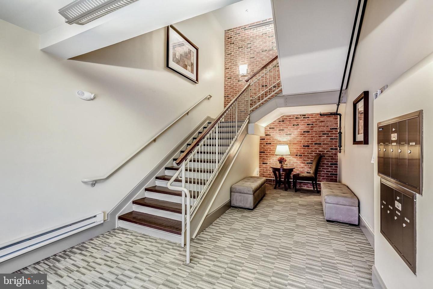 9000 LORTON STATION BLVD #205, LORTON, Virginia 22079, 2 Bedrooms Bedrooms, 7 Rooms Rooms,2 BathroomsBathrooms,Residential,For sale,9000 LORTON STATION BLVD #205,VAFX2280816 MLS # VAFX2280816