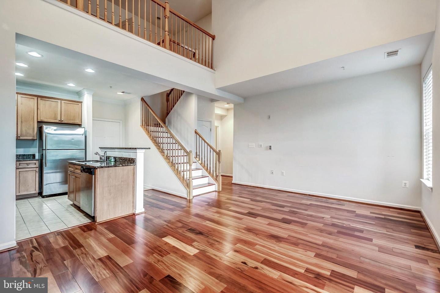 9000 LORTON STATION BLVD #205, LORTON, Virginia 22079, 2 Bedrooms Bedrooms, 7 Rooms Rooms,2 BathroomsBathrooms,Residential,For sale,9000 LORTON STATION BLVD #205,VAFX2280816 MLS # VAFX2280816