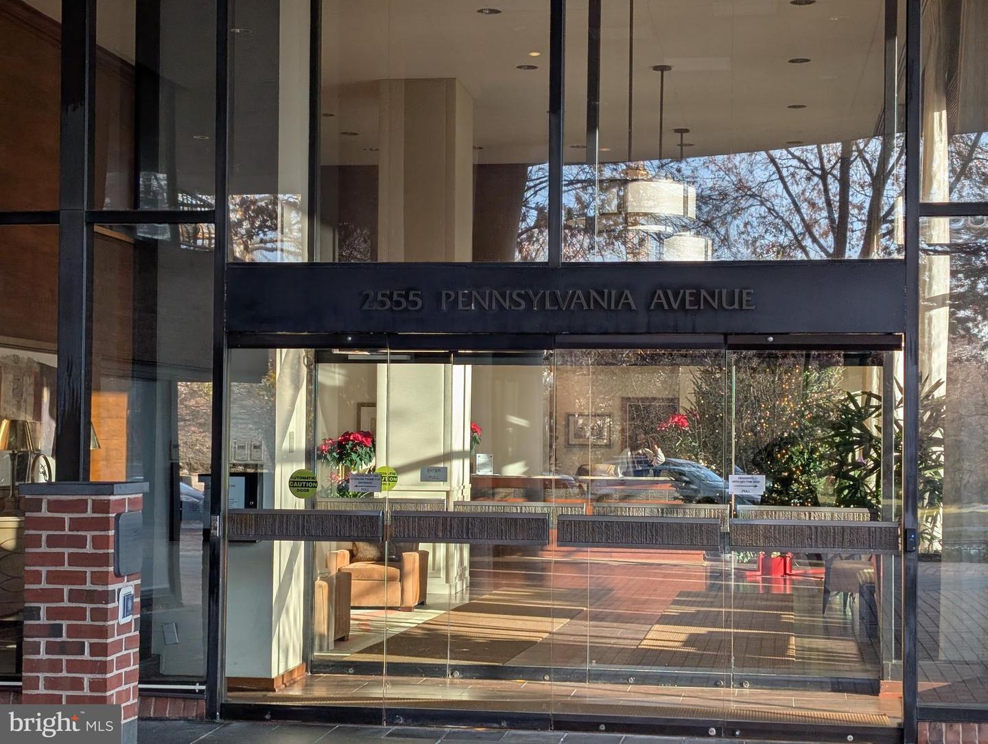 2555 PENNSYLVANIA AVE NW #408, WASHINGTON, District Of Columbia 20037, 1 Bedroom Bedrooms, ,1 BathroomBathrooms,Residential,For sale,2555 PENNSYLVANIA AVE NW #408,DCDC2233354 MLS # DCDC2233354 2555 PENNSYLVANIA AVE NW #408, WASHINGTON, District Of Columbia 20037, 1 Bedroom Bedrooms, ,1 BathroomBathrooms,Residential,For sale,2555 PENNSYLVANIA AVE NW #408,DCDC2233354 MLS # DCDC2233354