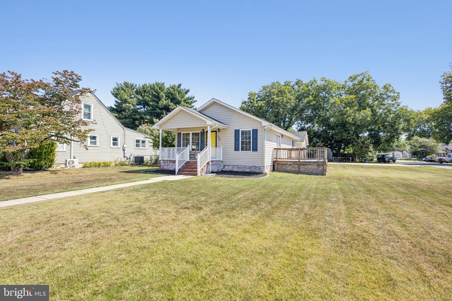 200 POWELL ST, FREDERICKSBURG, Virginia 22408, 3 Bedrooms Bedrooms, 8 Rooms Rooms,2 BathroomsBathrooms,Residential,For sale,200 POWELL ST,VASP2037884 MLS # VASP2037884