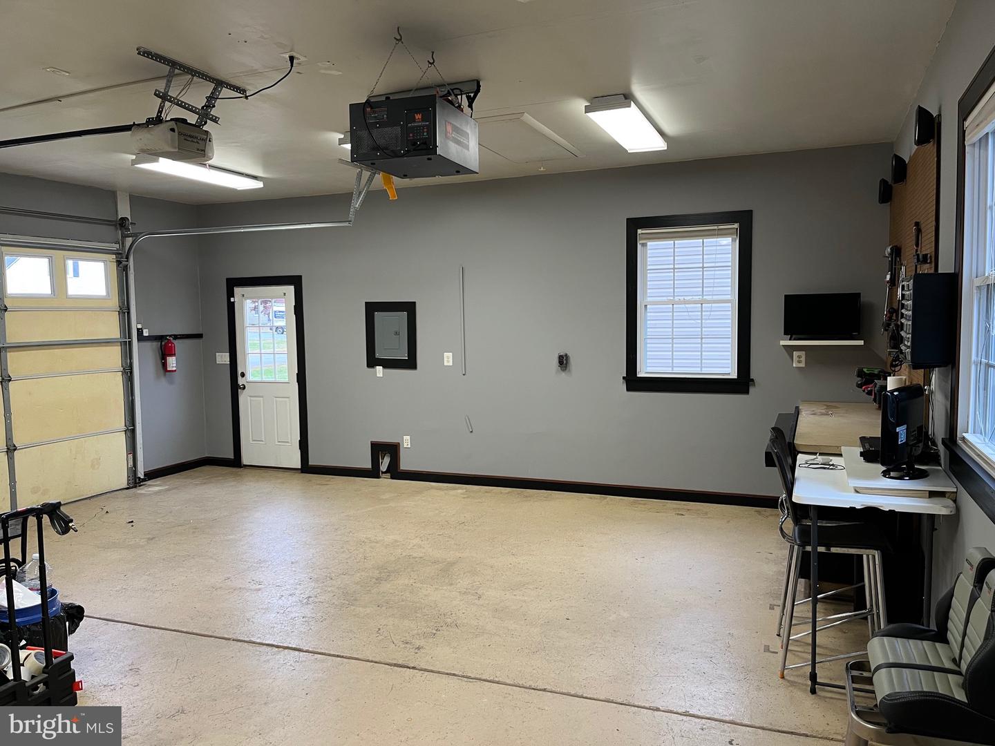 200 POWELL ST, FREDERICKSBURG, Virginia 22408, 3 Bedrooms Bedrooms, 8 Rooms Rooms,2 BathroomsBathrooms,Residential,For sale,200 POWELL ST,VASP2037884 MLS # VASP2037884