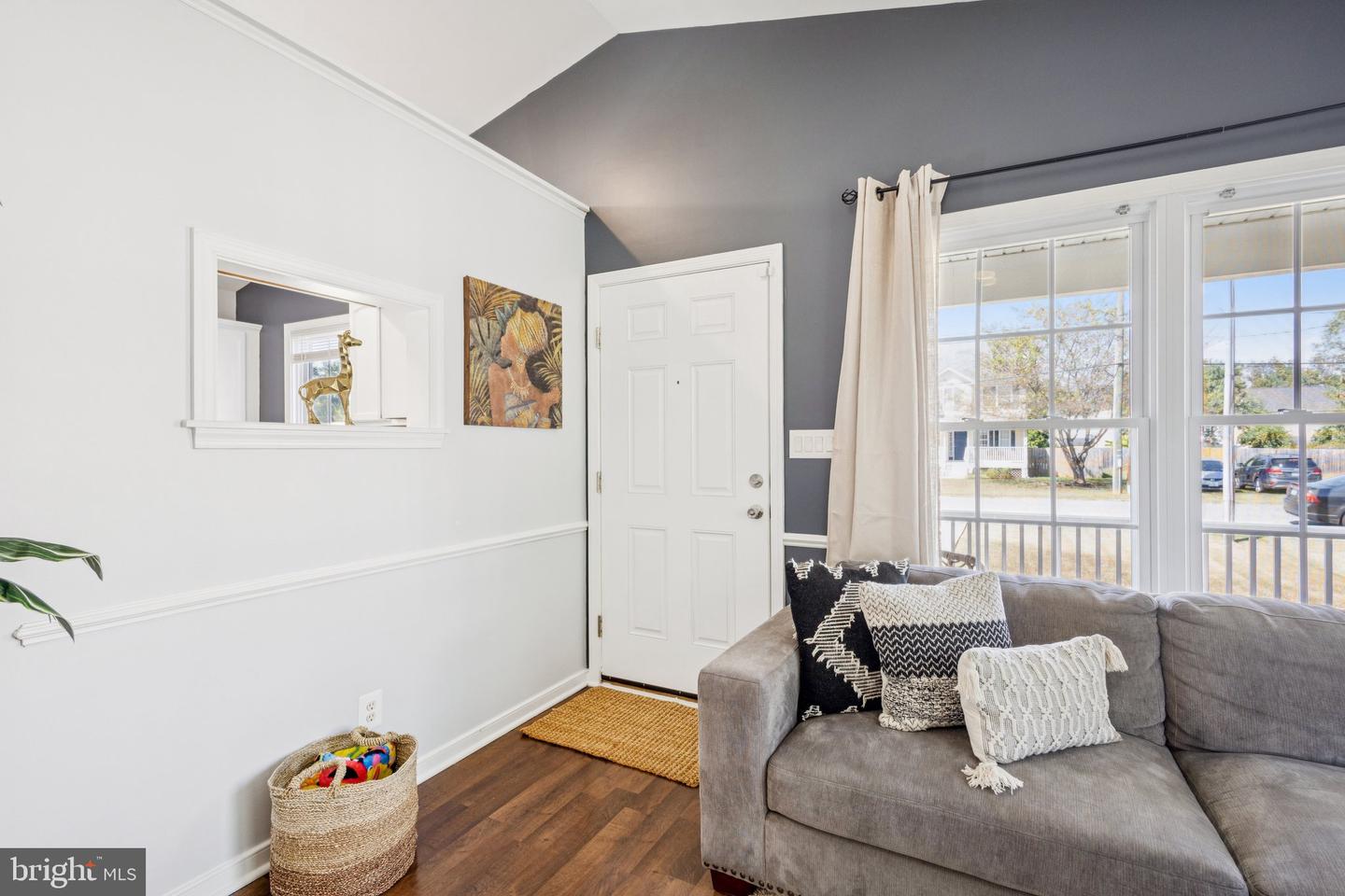 200 POWELL ST, FREDERICKSBURG, Virginia 22408, 3 Bedrooms Bedrooms, 8 Rooms Rooms,2 BathroomsBathrooms,Residential,For sale,200 POWELL ST,VASP2037884 MLS # VASP2037884