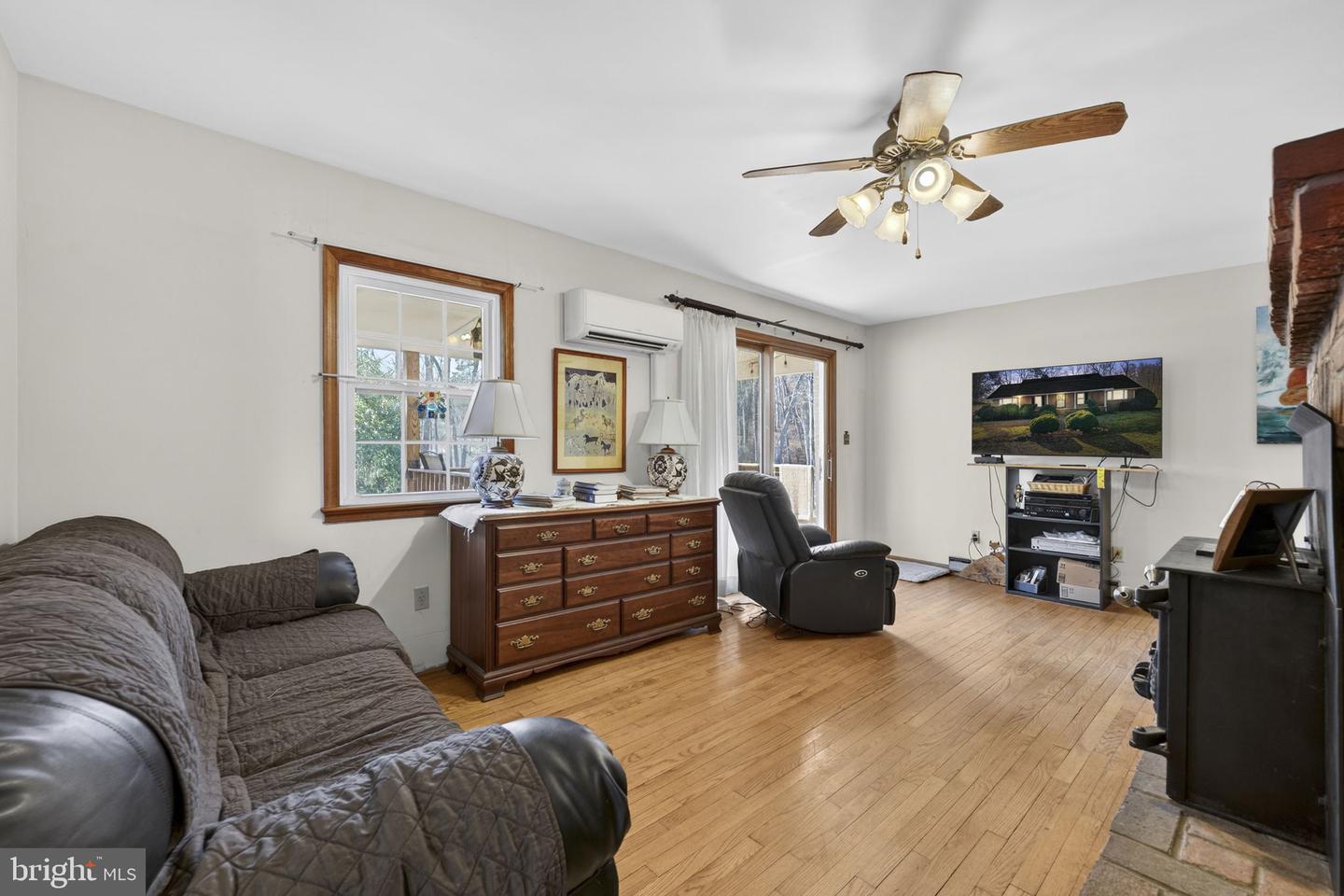 19168 LOVERS LN, GORDONSVILLE, Virginia 22942, 3 Bedrooms Bedrooms, ,2 BathroomsBathrooms,Residential,For sale,19168 LOVERS LN,VAOR2012878 MLS # VAOR2012878