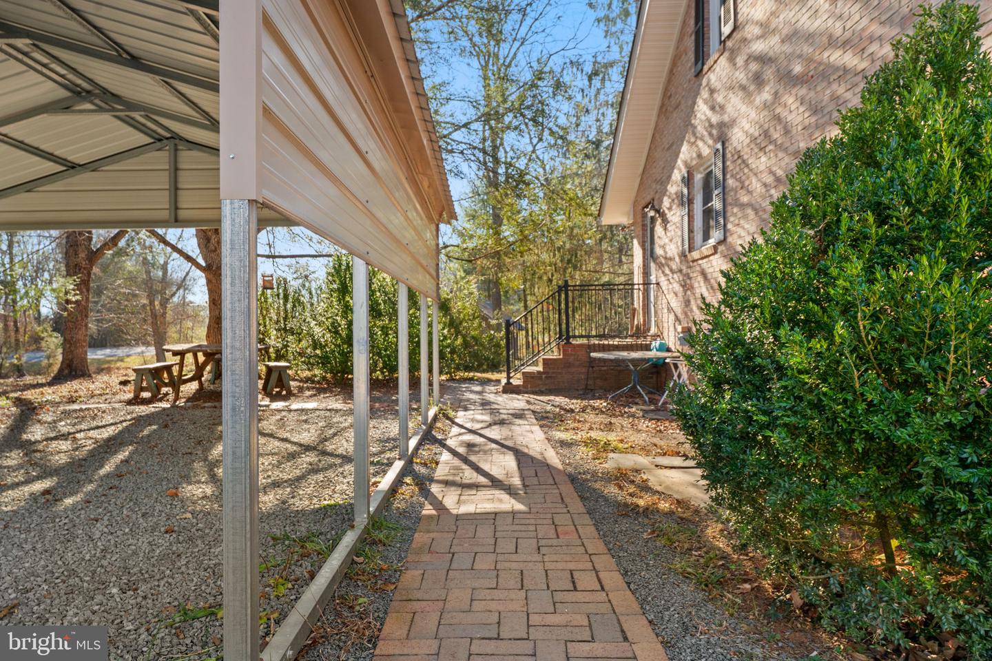 19168 LOVERS LN, GORDONSVILLE, Virginia 22942, 3 Bedrooms Bedrooms, ,2 BathroomsBathrooms,Residential,For sale,19168 LOVERS LN,VAOR2012878 MLS # VAOR2012878