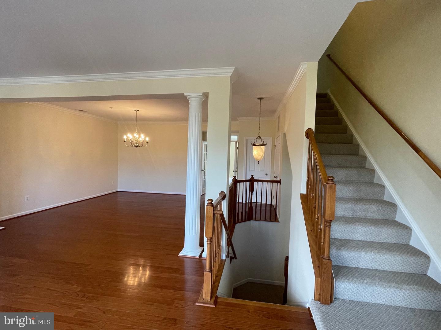 2707 SHEFFIELD HILL WAY, WOODBRIDGE, Virginia 22191, 3 Bedrooms Bedrooms, ,2 BathroomsBathrooms,Residential,For sale,2707 SHEFFIELD HILL WAY,VAPW2108496 MLS # VAPW2108496