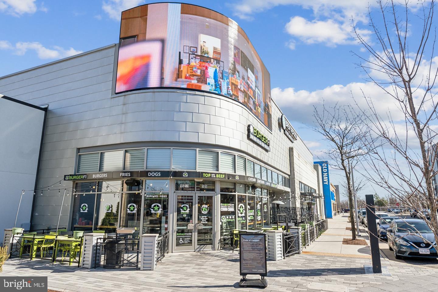 2707 SHEFFIELD HILL WAY, WOODBRIDGE, Virginia 22191, 3 Bedrooms Bedrooms, ,2 BathroomsBathrooms,Residential,For sale,2707 SHEFFIELD HILL WAY,VAPW2108496 MLS # VAPW2108496