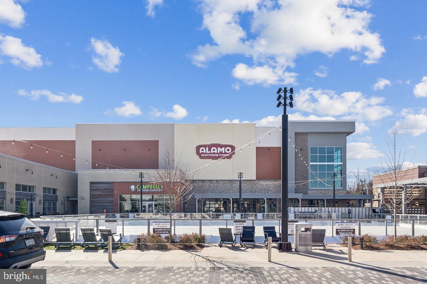 2707 SHEFFIELD HILL WAY, WOODBRIDGE, Virginia 22191, 3 Bedrooms Bedrooms, ,2 BathroomsBathrooms,Residential,For sale,2707 SHEFFIELD HILL WAY,VAPW2108496 MLS # VAPW2108496