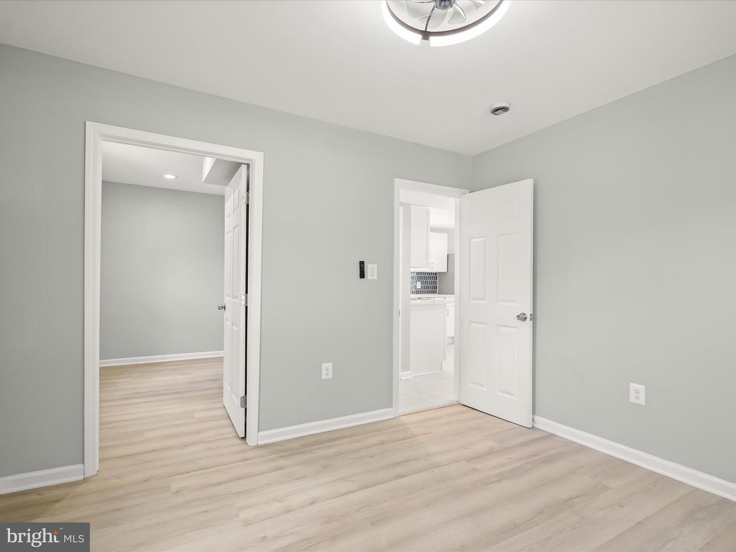 2917 E LEE AVE, ALEXANDRIA, Virginia 22306, 4 Bedrooms Bedrooms, ,3 BathroomsBathrooms,Residential,For sale,2917 E LEE AVE,VAFX2280930 MLS # VAFX2280930