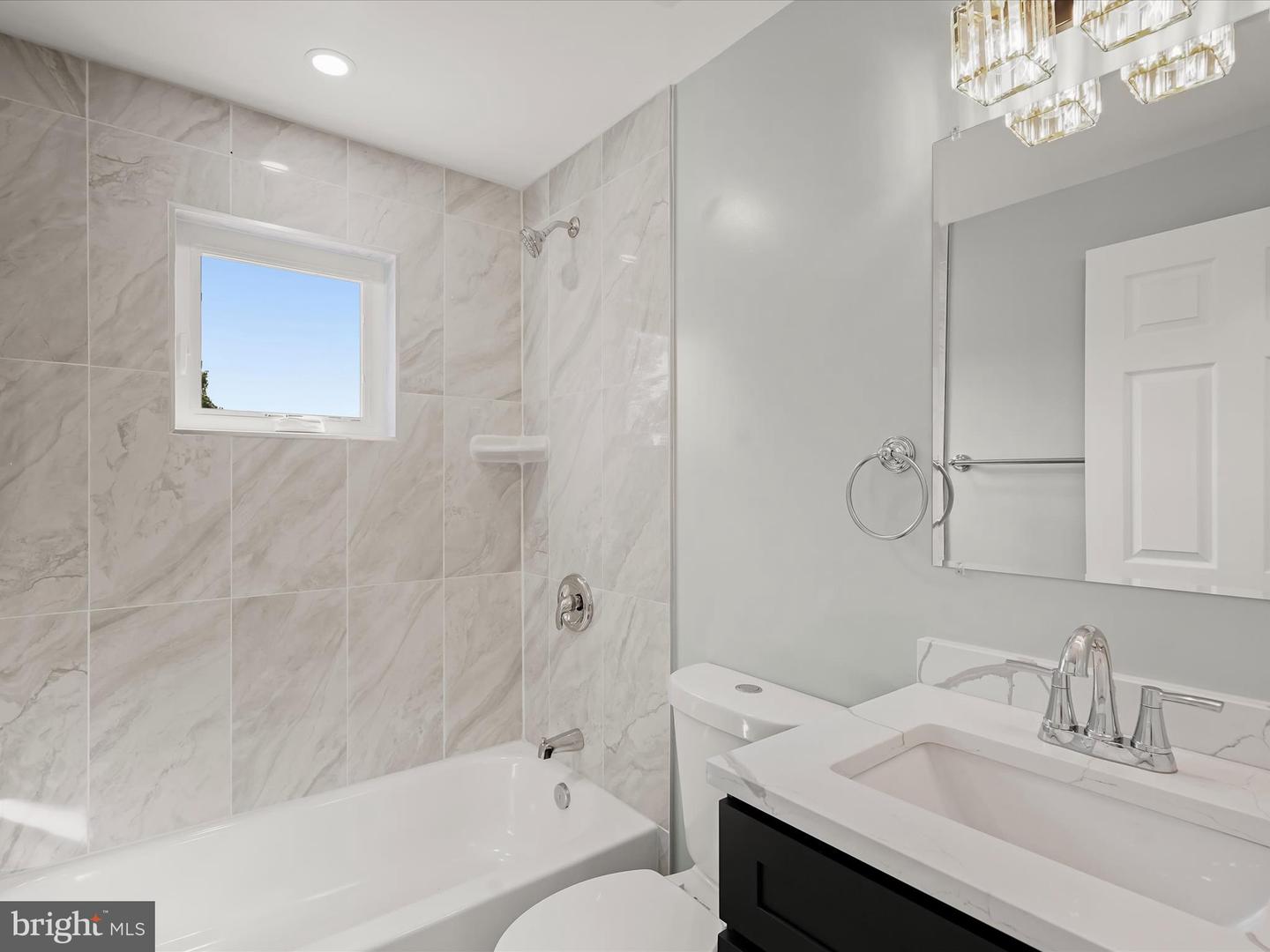 2917 E LEE AVE, ALEXANDRIA, Virginia 22306, 4 Bedrooms Bedrooms, ,3 BathroomsBathrooms,Residential,For sale,2917 E LEE AVE,VAFX2280930 MLS # VAFX2280930