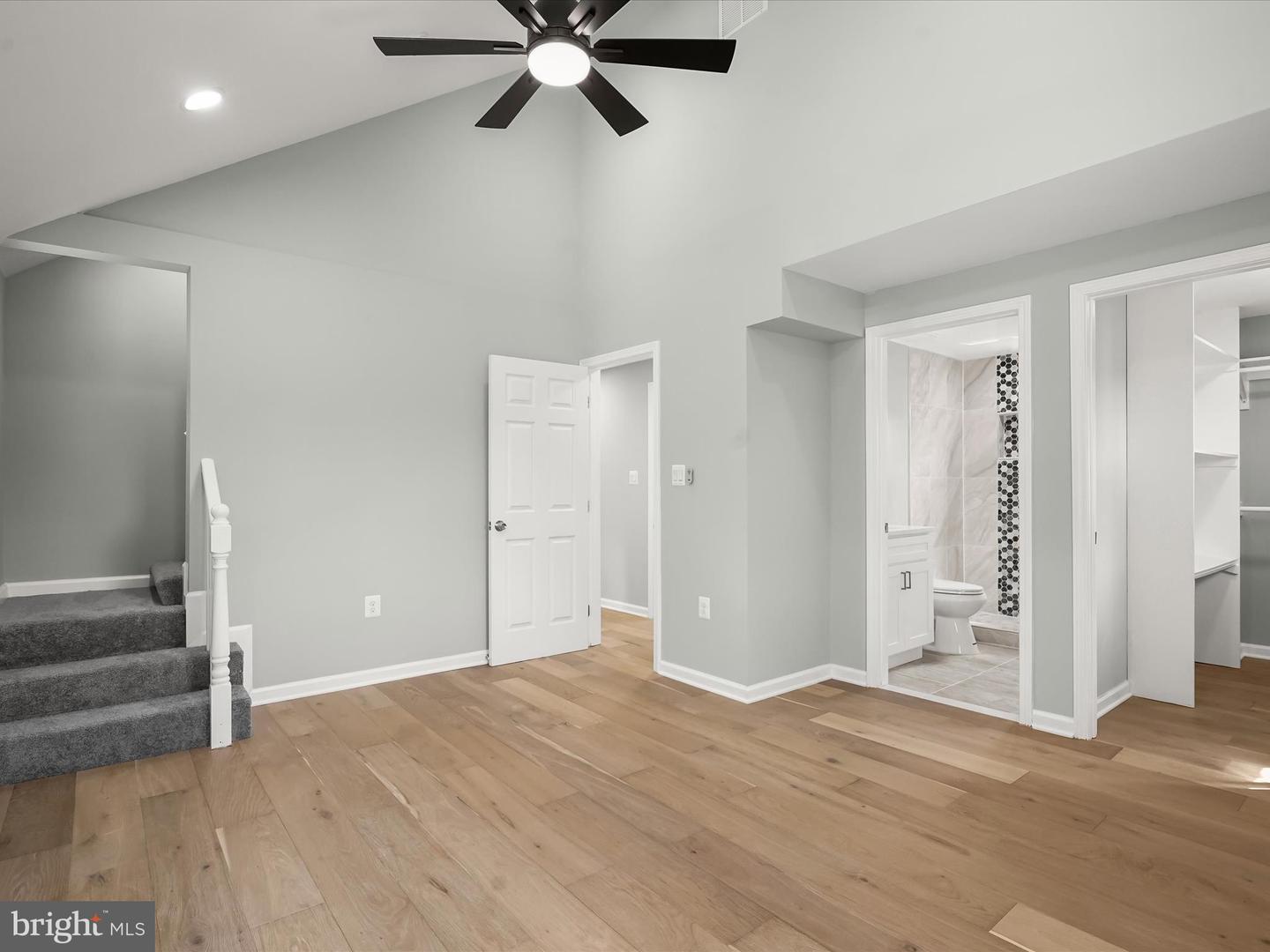 2917 E LEE AVE, ALEXANDRIA, Virginia 22306, 4 Bedrooms Bedrooms, ,3 BathroomsBathrooms,Residential,For sale,2917 E LEE AVE,VAFX2280930 MLS # VAFX2280930